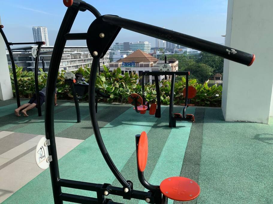 Stylish Romantic Couples Getaway - Netflix&Relax 7 Cyberjaya Extérieur photo